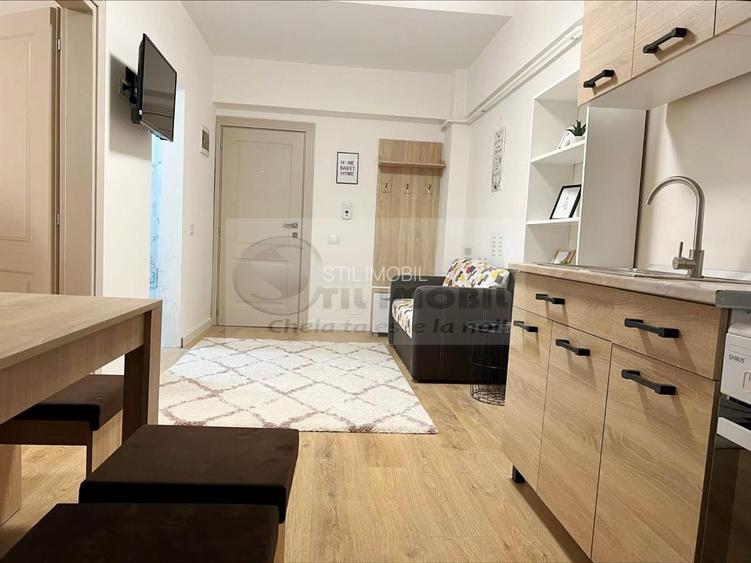 2 CAM INTABULAT OPEN SPACE BUCIUM VISANI STATIE RATP - 4