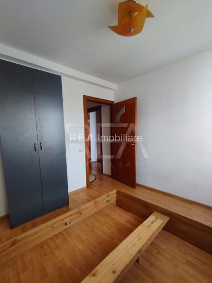 Ozana 3 camere la 8 minute de Metrou 1 Decembrie 1918 - 9