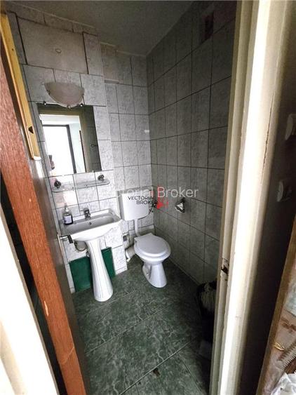 Garsonieră decomandată, et.2/10, bloc 1978 intersectia Avion Colentina - 7