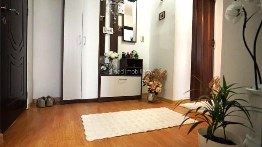 Ofertă rară! Vanzare Apartament 3 camere Micro 5, Balaban - zona Hyper - 8