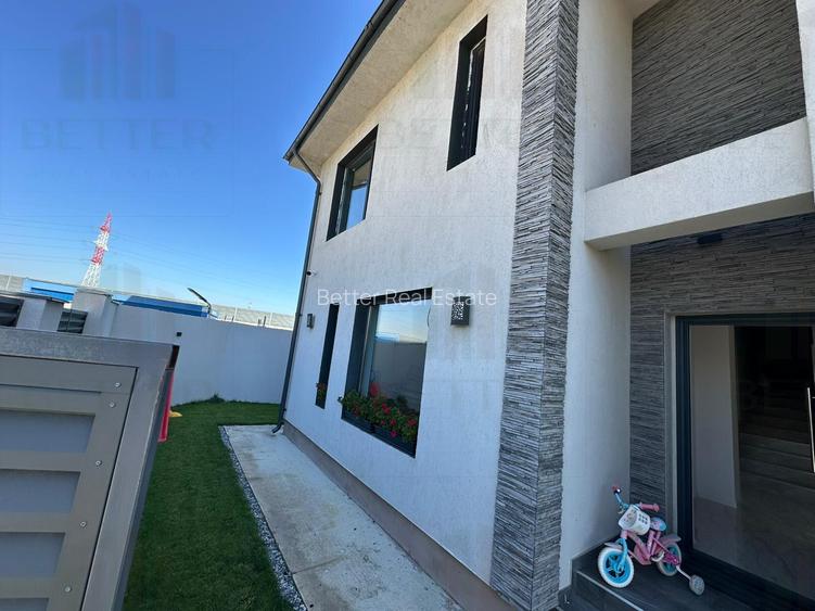 Casa individuala de vanzare | 4 camere - 3 băi -Gata de Mutare - 16