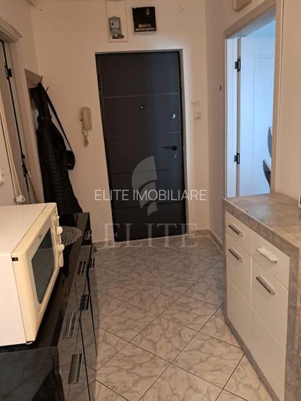 Apartament o camera în zona CALEA FLORESTI - 3