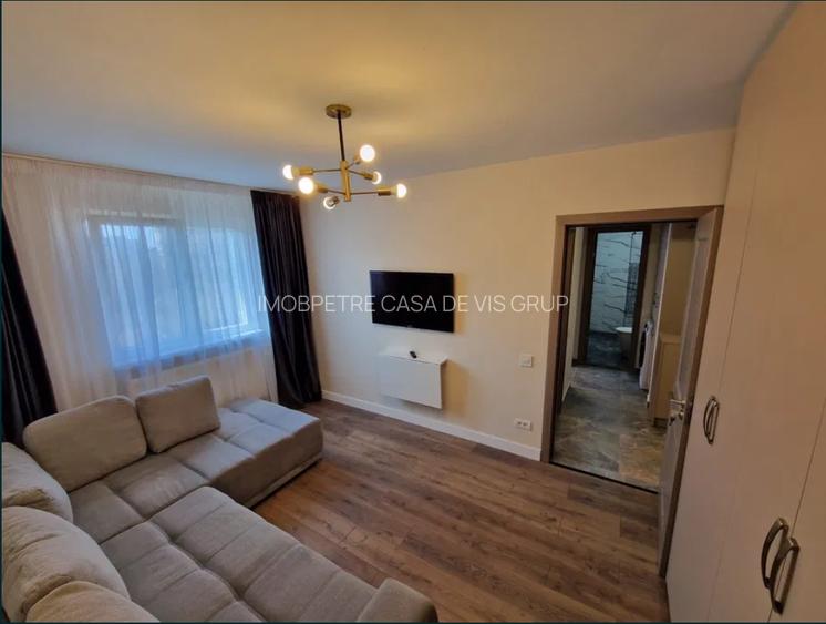 Inchiriez ap 2 camere parc Moghioros - 2