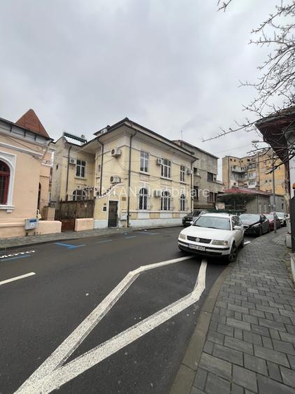 Investitie sigura! Vila individuala, pozitie ultracentrala, comision 0% - 2