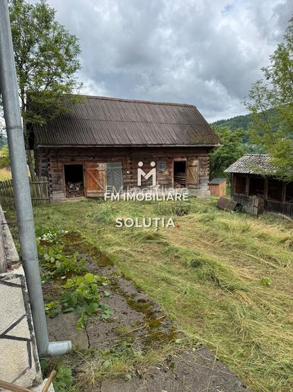 Casă de vânzare în Moisei, zonă turistică- 23 ari teren! - 3