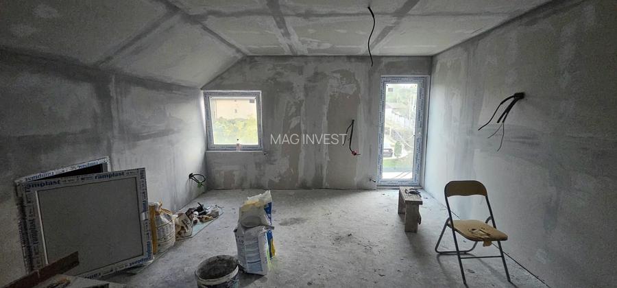 Vila noua, P+M, teren 350 mp - zona Bariera Traian - COMISION 0% - 2