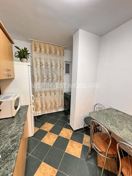 Apartament 3 camere decomandate – zona Decebal, Oradea - 11