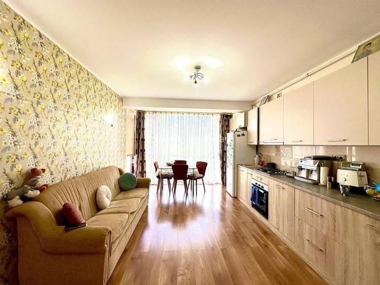 Giroc-Eso | 3 Camere | Mobilat si utilat | Loc de parcare - 2