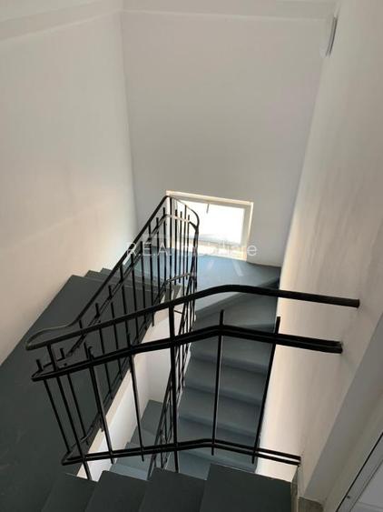 Vila 9 camere Eminescu, 2 centrale, 355 mp - 9