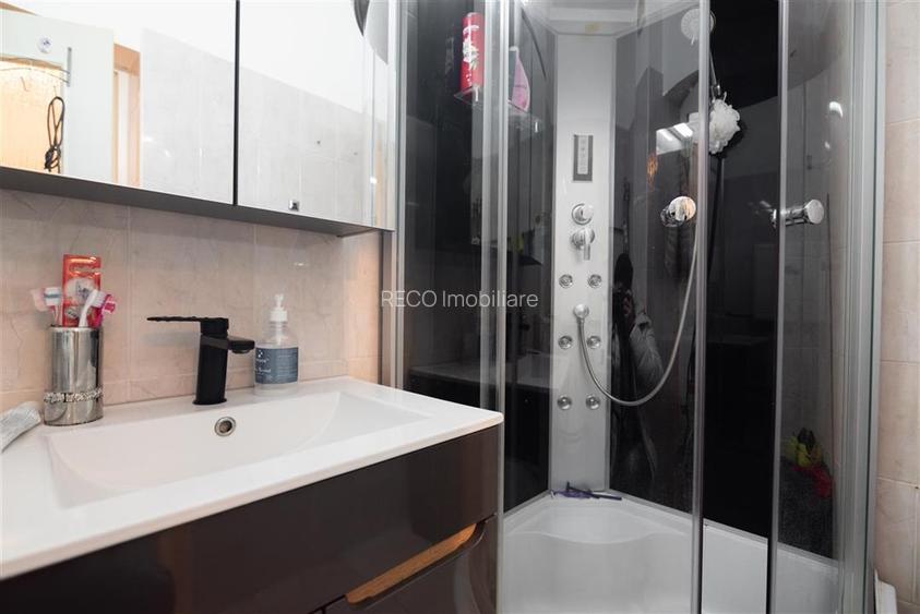 RECO Apartament in Oradea bloc 2006 - 9