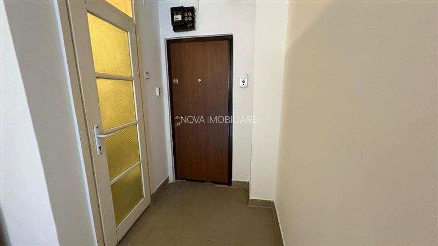 Centrul Civic, zona AFI, garsoniera de vanzare - 5