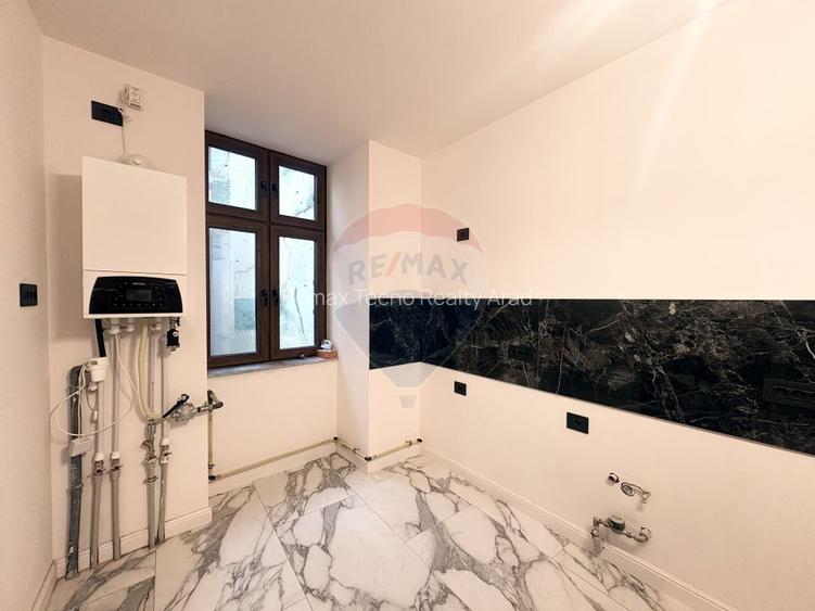 La inchiriere sp Birouri Premium 123mp Bulevardul Revolutiei etajul 1 - 14