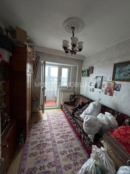 - Apartament 3 camere - 68mp, zona apropiata de Bariera Calarasilor. - 4