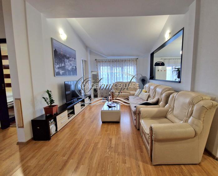 Apartament spatios cu garaj in Andrei Muresanu - 2