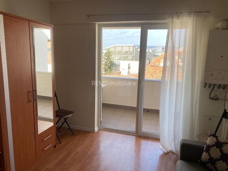 Apartament cu 1 dormitor, str Traian Mosoiu - 7