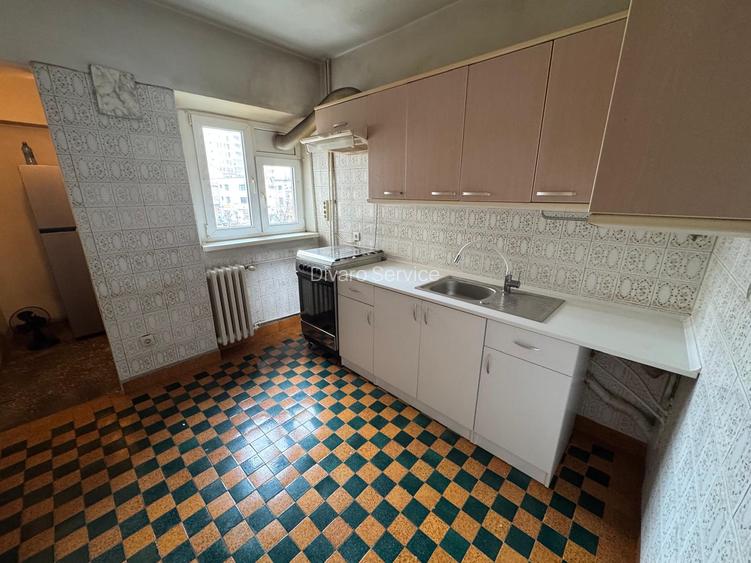 Vanzare apartament trei camere imobil solid Piata Ion Mihalache metrou - 9