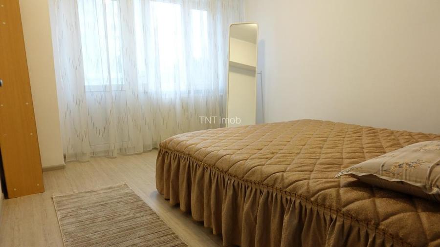 Apartament 3 camere Renovat | Anvelopat | 2 Balcoane Inchise Stradal  Comision 0 - 10