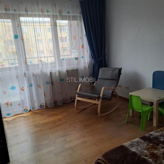 Apartament 4 camere Iasicon - 900 euro - 4