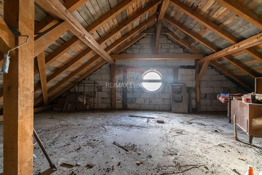 Casa de vanzare | 5 camere | Teren 1,100 mp | STUPINI | COMISION 0% - 33