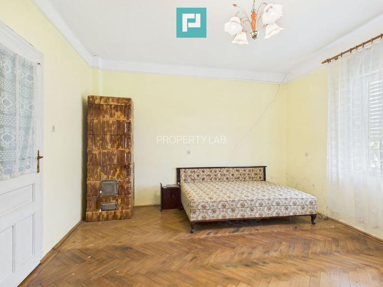 Casă cu teren generos, zonă centrală, Curtici - 4