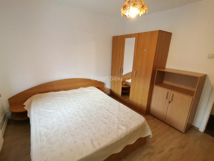 INCHIRIEZ apartament 2 camere decomandat,zona Strand - 4