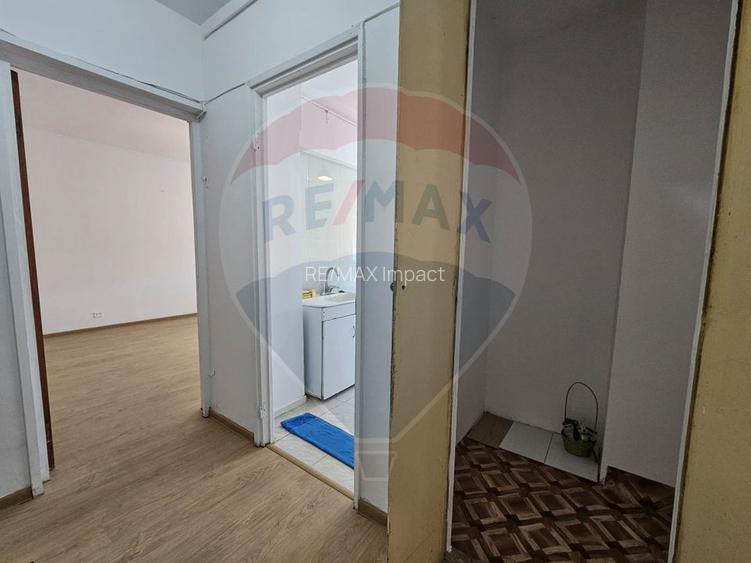 Apartament de vanzare 3 camere Drumul Taberei, Metroul Ialomitei - 10