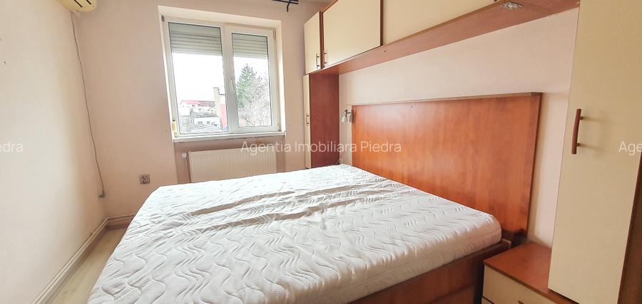 Vand apartament de 2 camere, semidecomandat , situat pe str.Ceferistilor,etaj 2 - 9