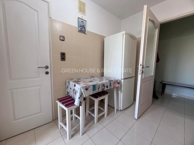Apartament 2 camere, decomandat,etaj 2, zona Hotel Deva - 4