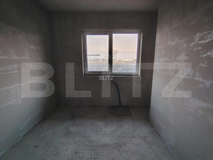 Casa semifinisata individuala 120 mp utili, teren 805 mp, Tureni - 11