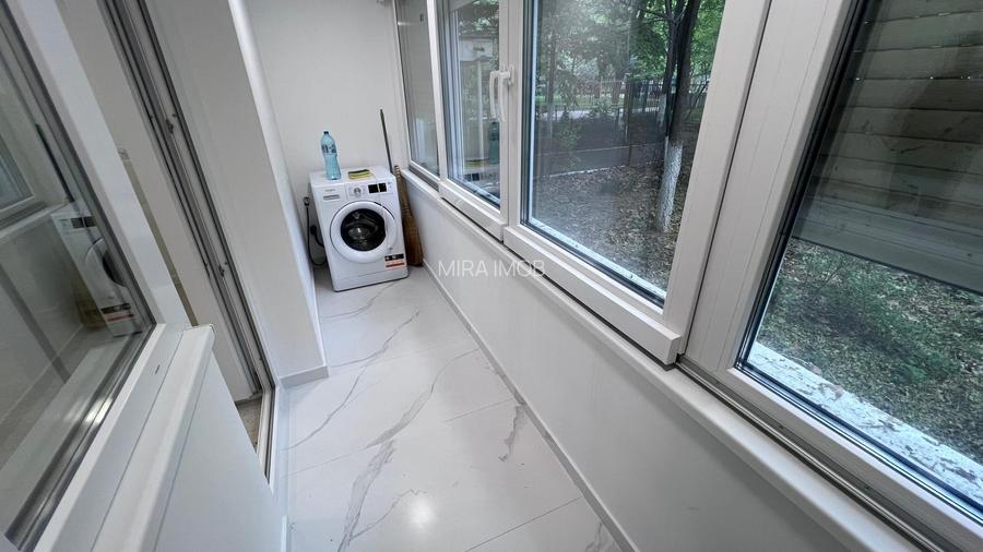 Garsonieră premium, decomandată, 39 mp, renovată complet-Plaza Mall - 10