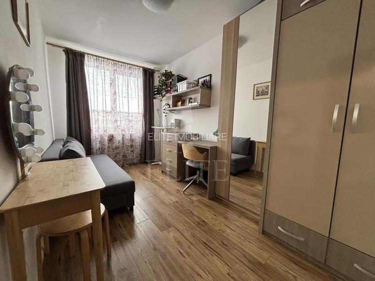 Apartament 3 camere în zona STRAZII DONAT - 2