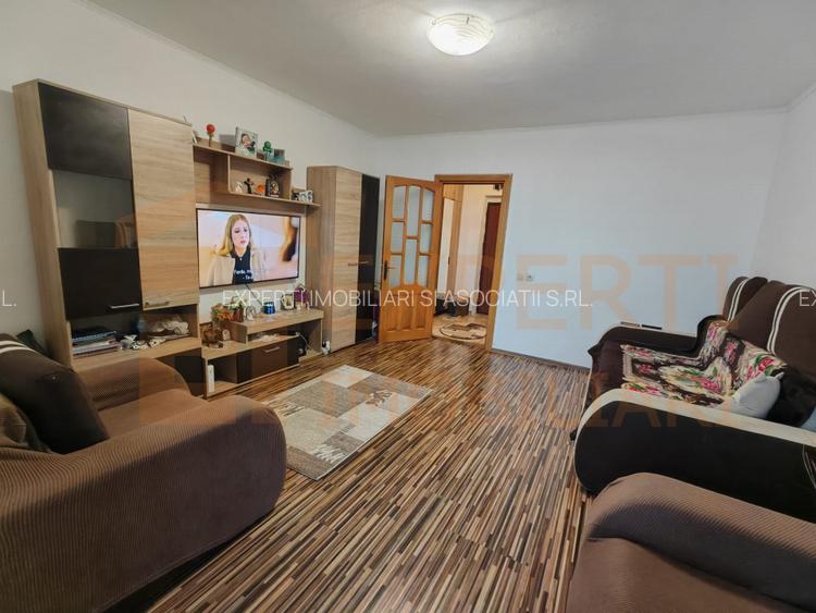 Garsoniera zona Far - 5