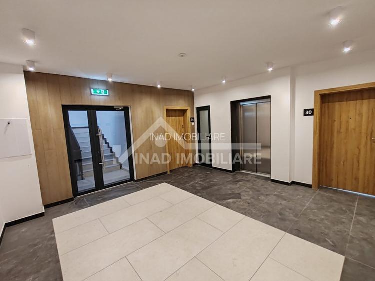 Apartament cu 2 camere, mobilat modern, parcare, Str. Avram Iancu - 15