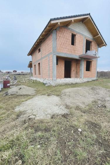 Casă P+M la roșu de vânzare în Cihei – Grigorescu II - 2