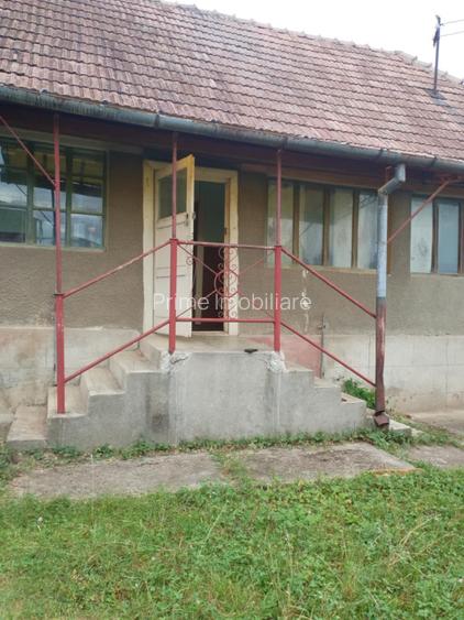 Casă individuală renovabilă | 2 camere | 1032 mp teren | La 13 km de Alba Iulia - 2