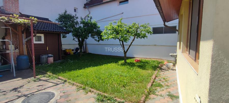 Casă de închiriat – 2 dormitoare, 100 mp utili + curte 220 mp, garaj, filigorie - 3