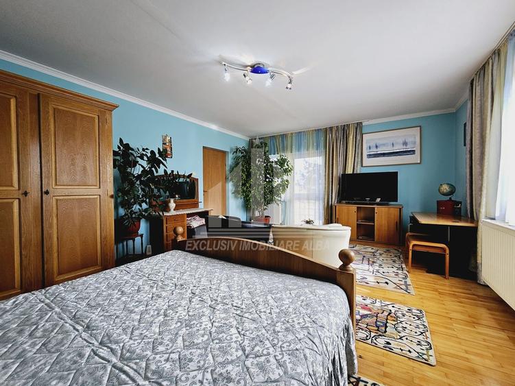Casa in regim cuplat | 240 mp | 912 mp teren | Mobilata | Lipoveni