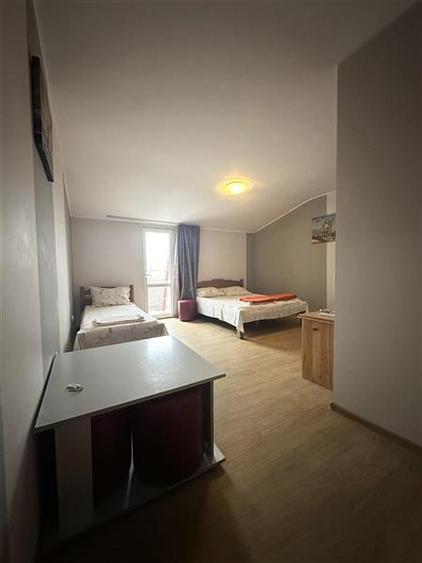 Pensiune 15 camere in a Doua Linie la Mare, zona Pescaria lui Matei