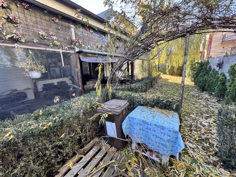 Imobil pretabil locuinta si afacere. Pozitie stradala. - 52