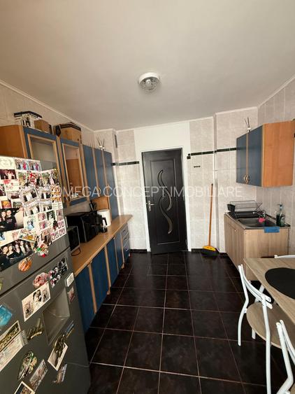 Aparatorii Patriei - Berceni vanzare apartament 3 camere - 17