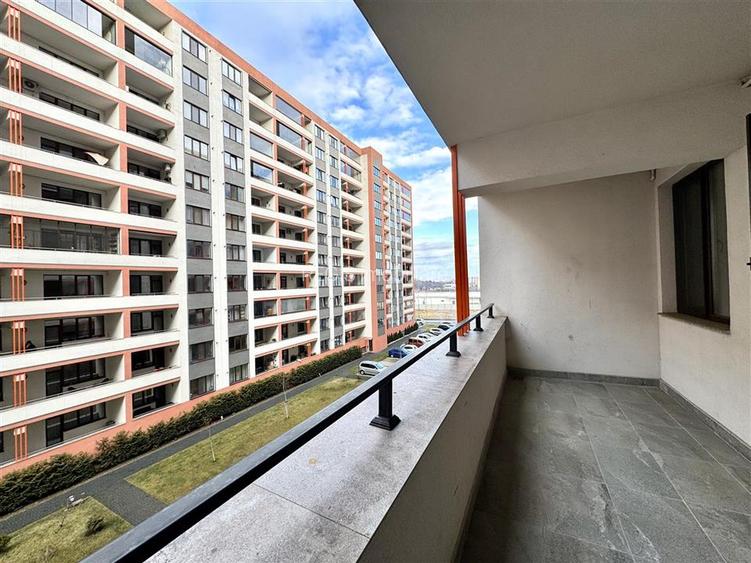 Apartament de vanzare 3 camere 2 bai | Isaran Coresi - 14