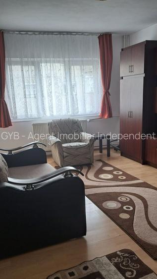 De închiriat apartament cu o cameră, zona Bvd. Dacia - 4