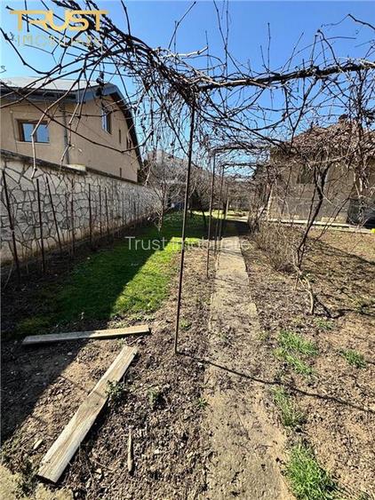 Casa de vanzare l 1040 MP Curte l Front 35 MP l Grigorescu - 17