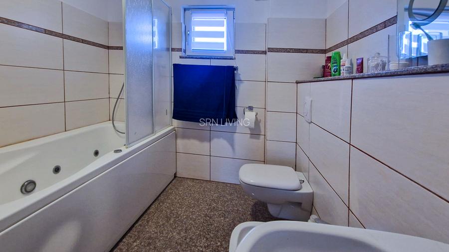 Casa modernă în Darza – 402 mp construiți, Fotovoltaice si Garaj - 11