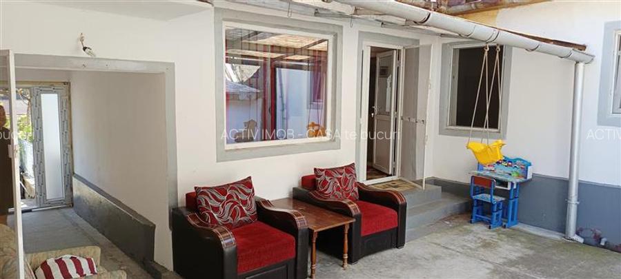 MOLDOVA NOUA, zona centrala, Casa 4 camere, 2 bai si garaj - 13