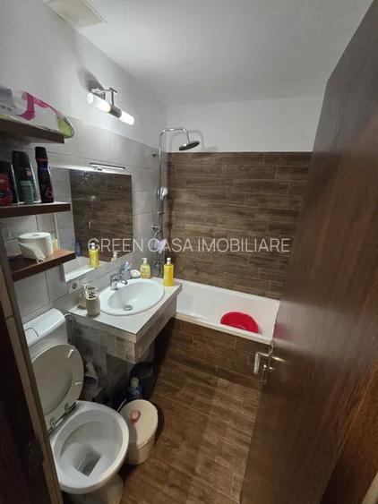 Apartament de  2 camere ,  suprafata de 38 mp . Zona: Grigore Alexandrescu - 4