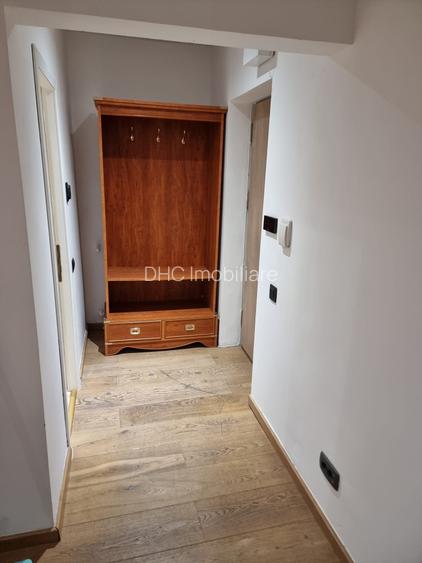 Garsoniera strada Panduri 4 minute de metrou Academia Militară - 4