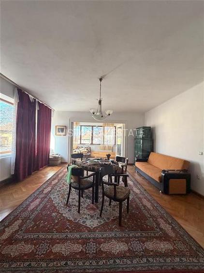 Apartament 4 camere, zona Centru - 10