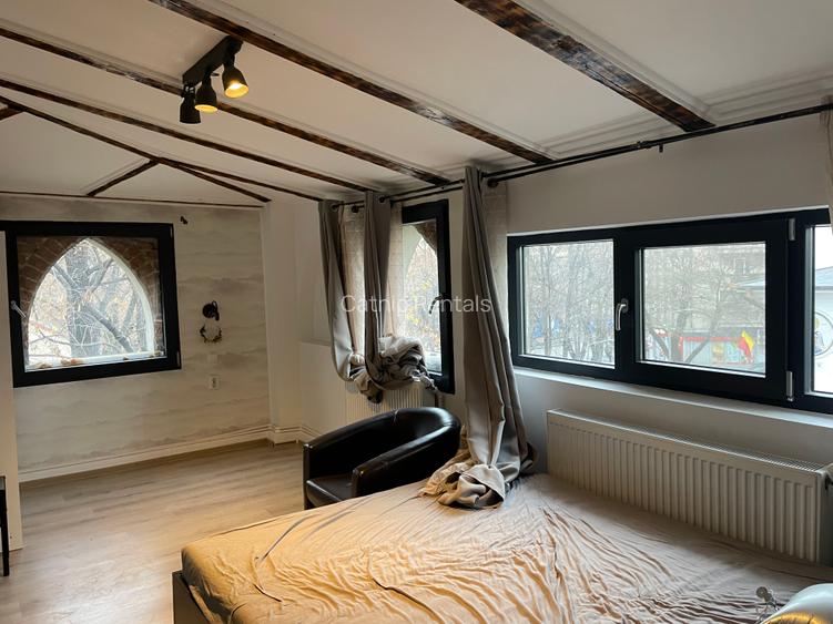 Charming Attic Apartment in Villa | Mătăsari Area | Fully Furnished & Cozy - 9