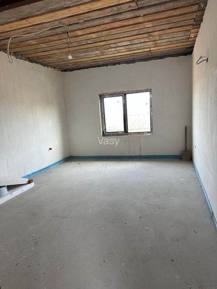 Vila Cumpana P+1+M 700mp - 9